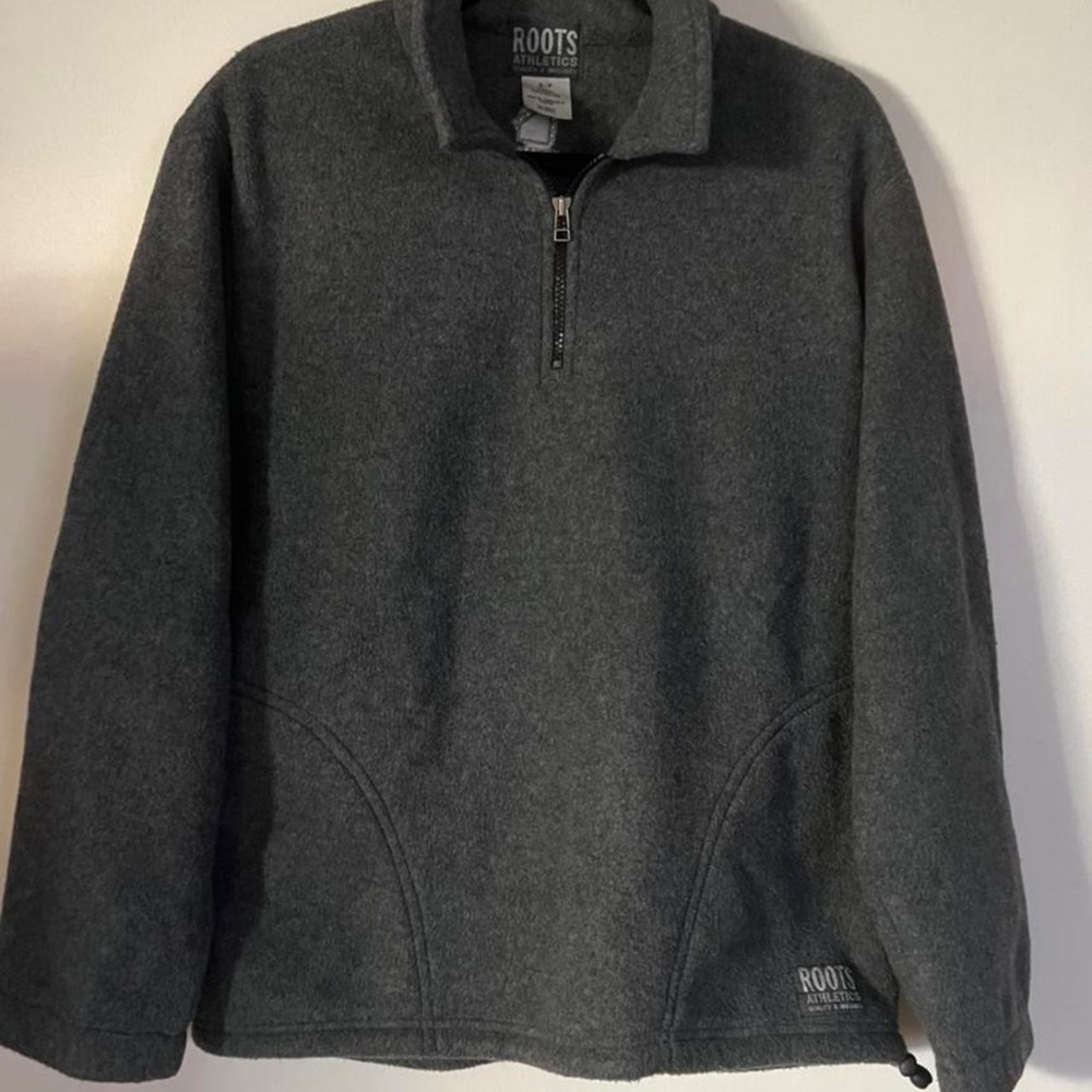 Roots Athletics gray fleece pull over